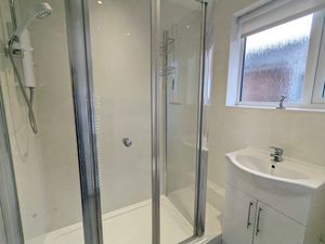 Photo 1- click for photo gallery